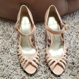 Fioni Women's Peeptoe Pale Pink Heels